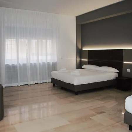 Domus Dea Roma By Trinita Hotel Exterior photo