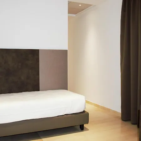 Domus Dea Roma By Trinita Hotel Exterior photo